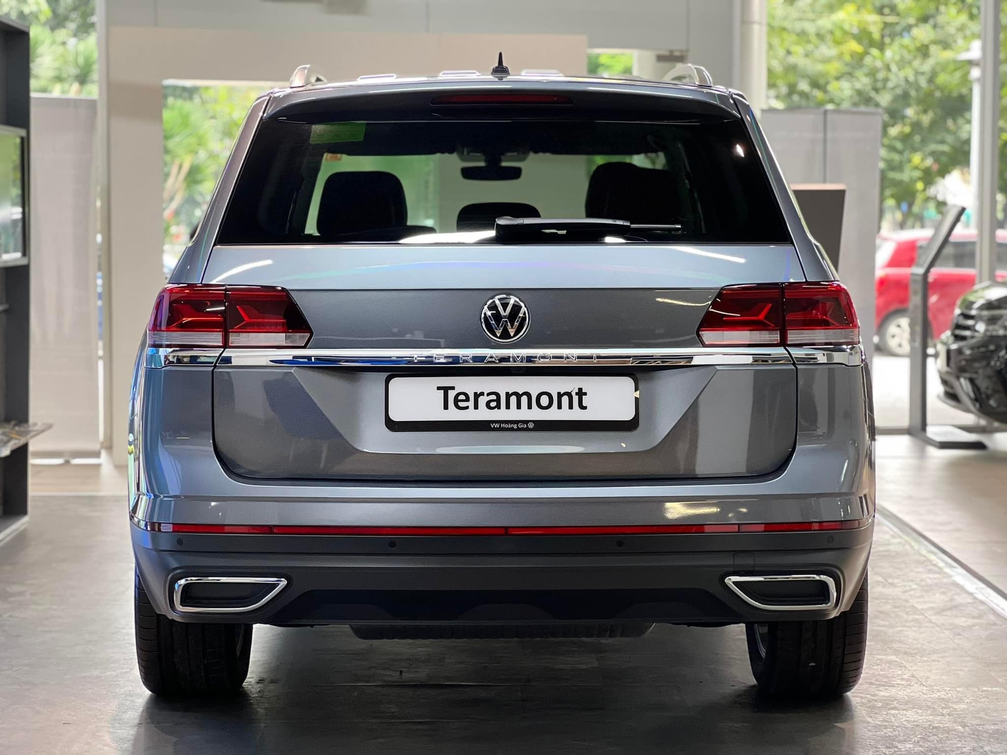 Volkswagen Teramont giảm tới hơn 500 triệu tại đại lý: Xuống dưới mốc 2 tỷ, 'mềm' hơn giá thực tế của Explorer- Ảnh 4.